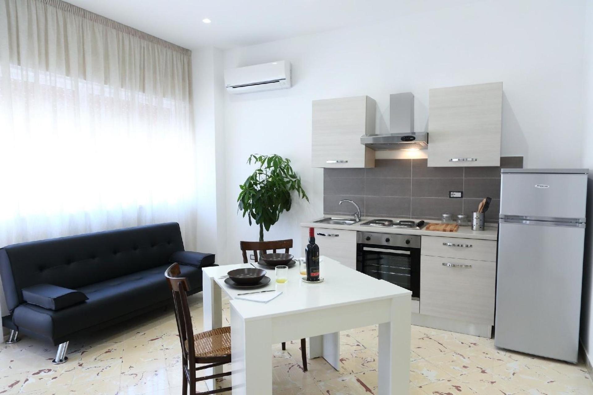 Fuer 4 Personen Ca 50 Qm In Cefalu, Sizilien Nordkueste Von Sizilien - B59111